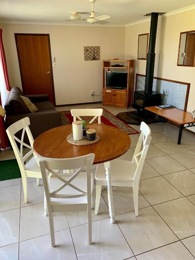 Montville Holiday Apartments Екстериор снимка