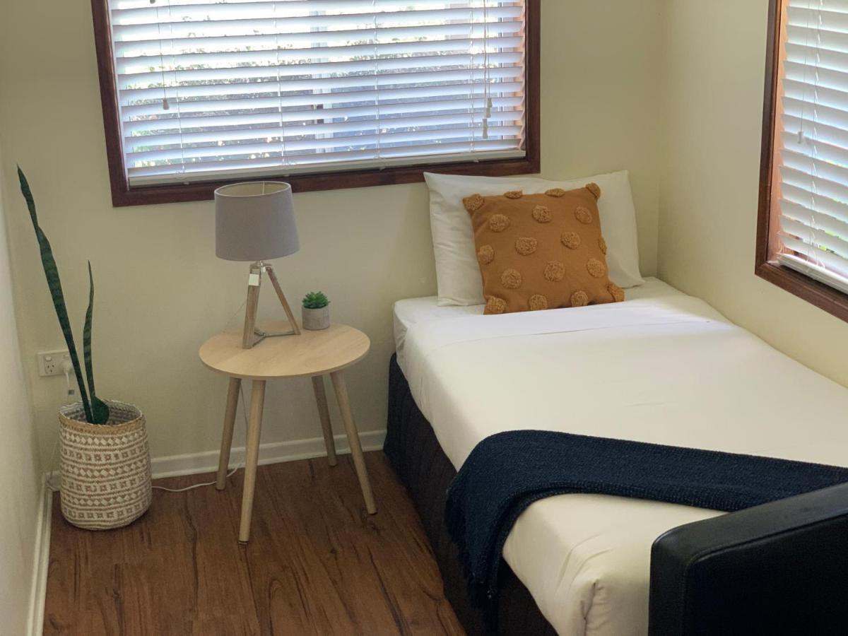 Montville Holiday Apartments Екстериор снимка